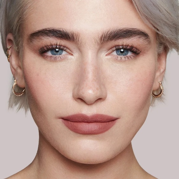 Lisa Eldridge True Velvet Lip Color in Velvet Muse - Picture 5 of 11